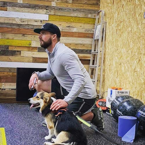 Business listing image