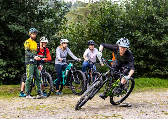 Business listing image